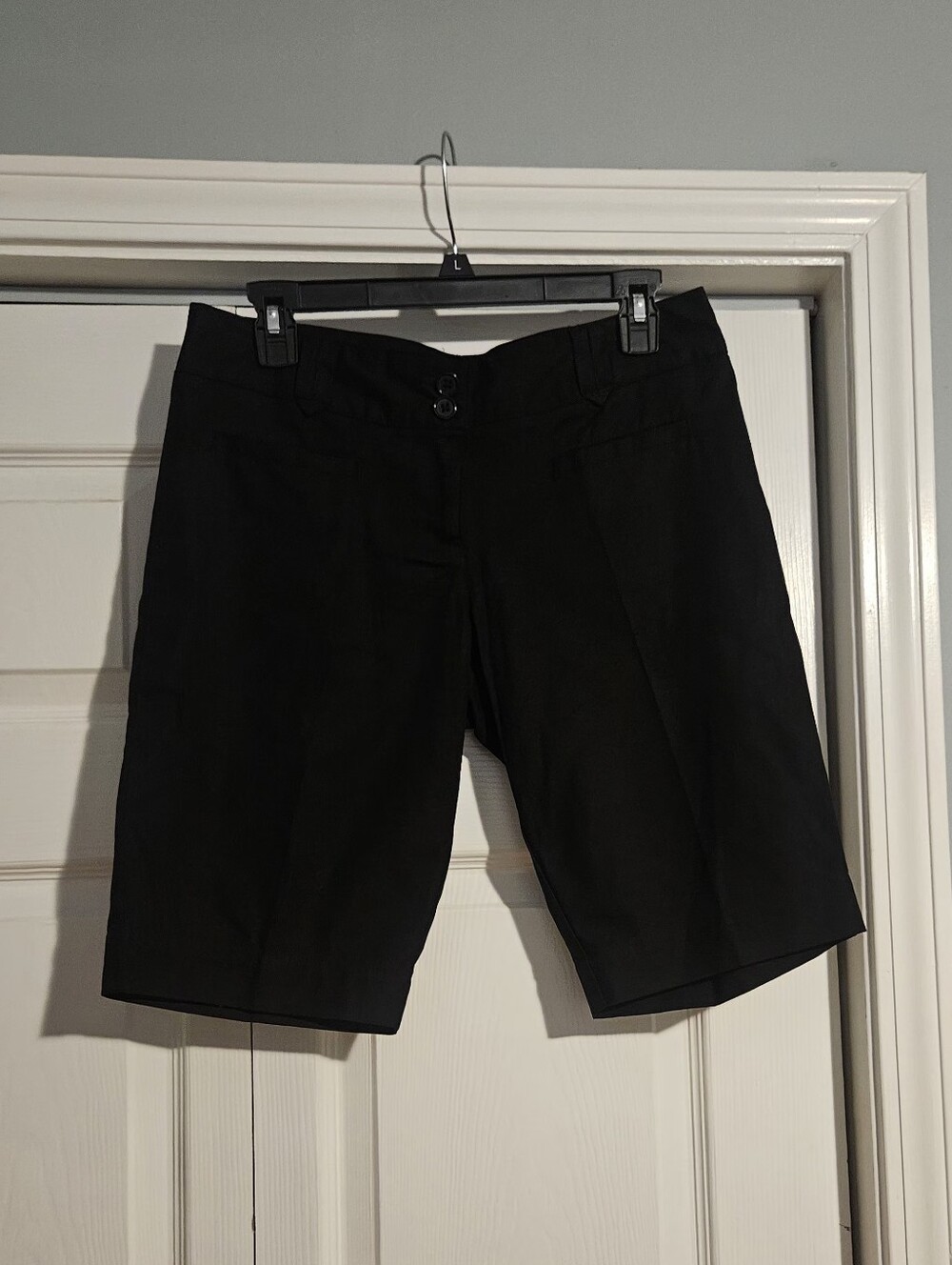 The Limited Black Tailored Drew Fit Bermuda Shorts